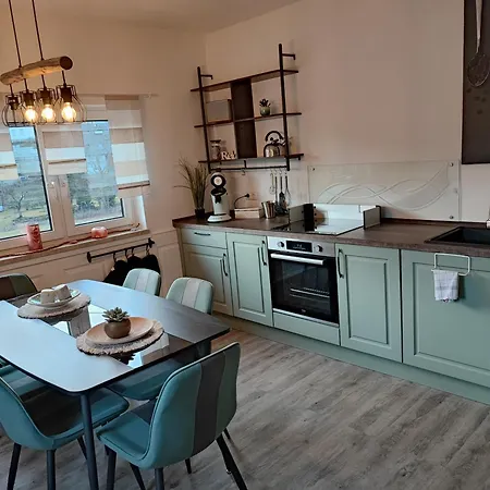 Hébergement de vacances Eden Frankenblick I Familien-ferienhaus I Nahe Skipiste L Spielzimmer I Waschmaschine I Kostenlos Parken I Wlan I Spuelmaschine