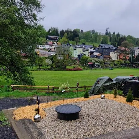 Eden Frankenblick I Familien-ferienhaus I Spielzimmer I Waschmaschine I Kostenlos Parken I Wlan I Spuelmaschine I Hunde Haustiere